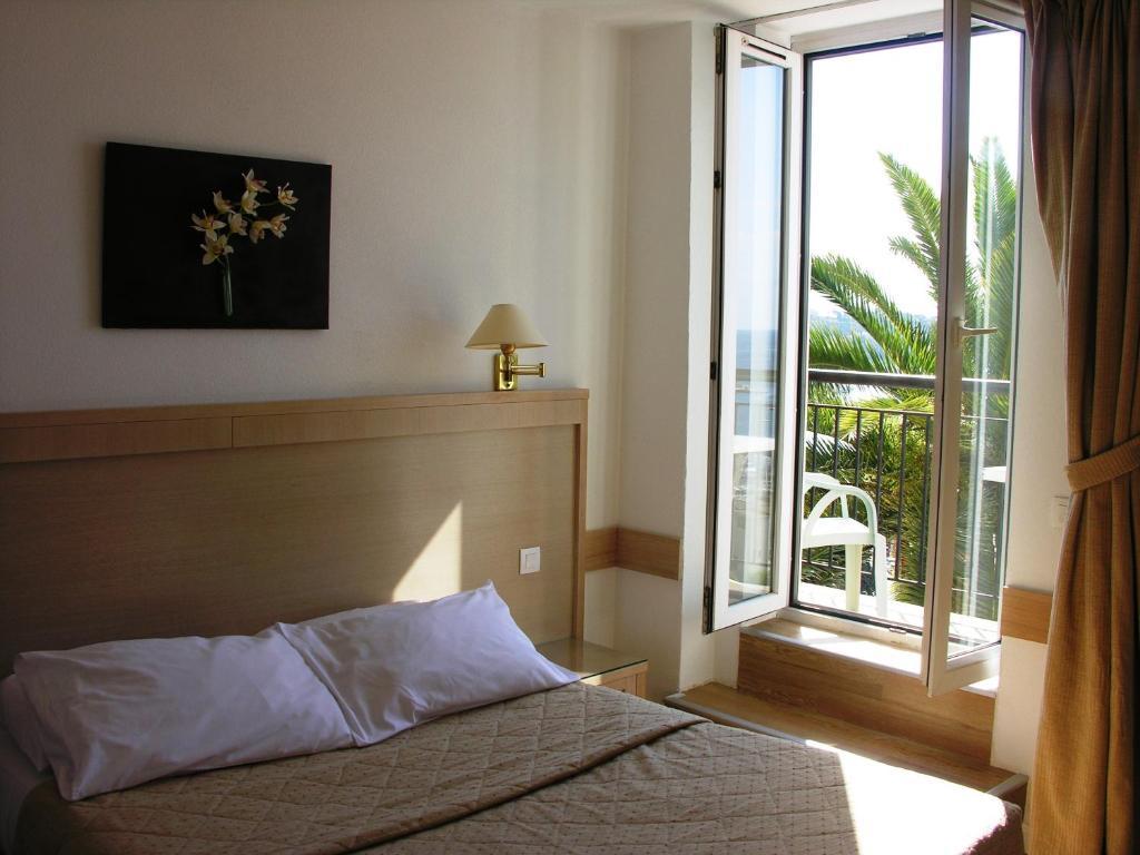 Hotel La Flore Villefranche-sur-Mer Room photo