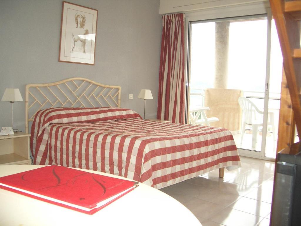 Hotel La Flore Villefranche-sur-Mer Room photo